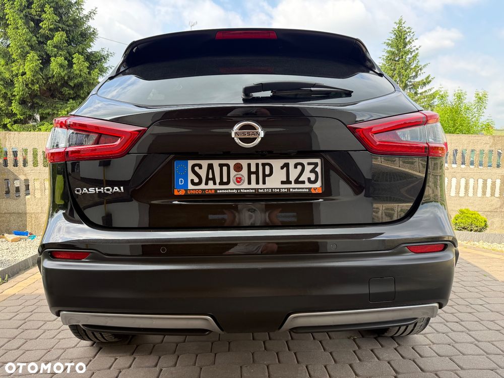 Nissan Qashqai 1.6 DIG-T N-Connecta - 8