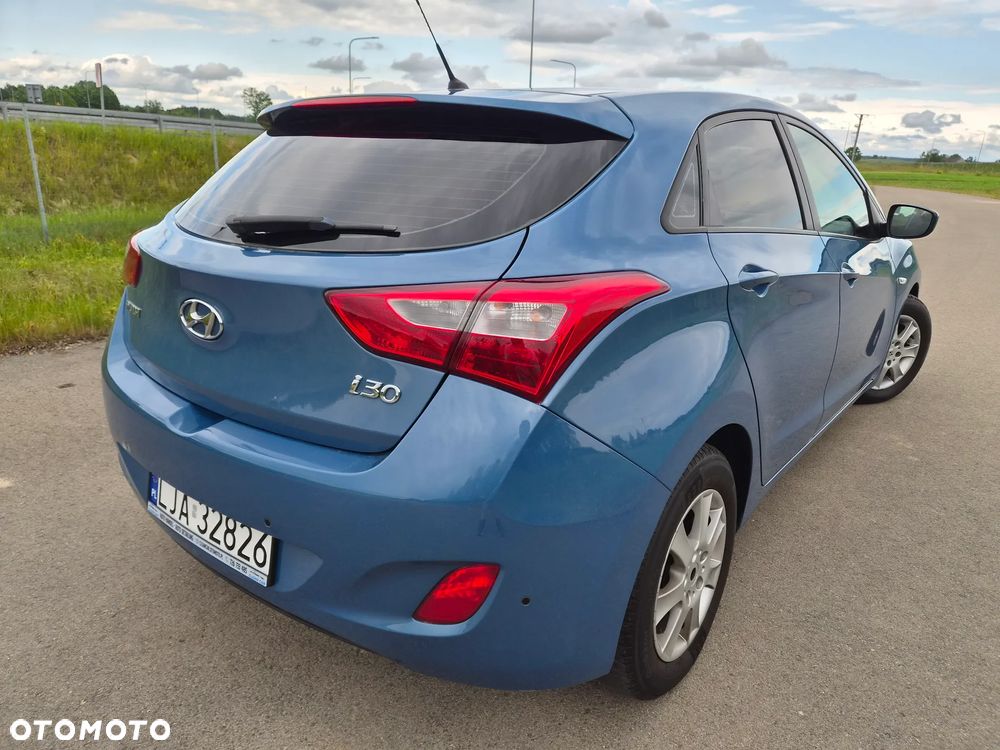 Hyundai i30 1.4 CRDi Trend - 3
