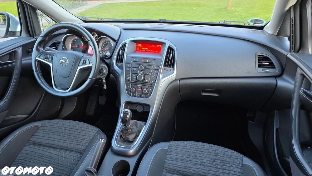 Opel Astra - 12
