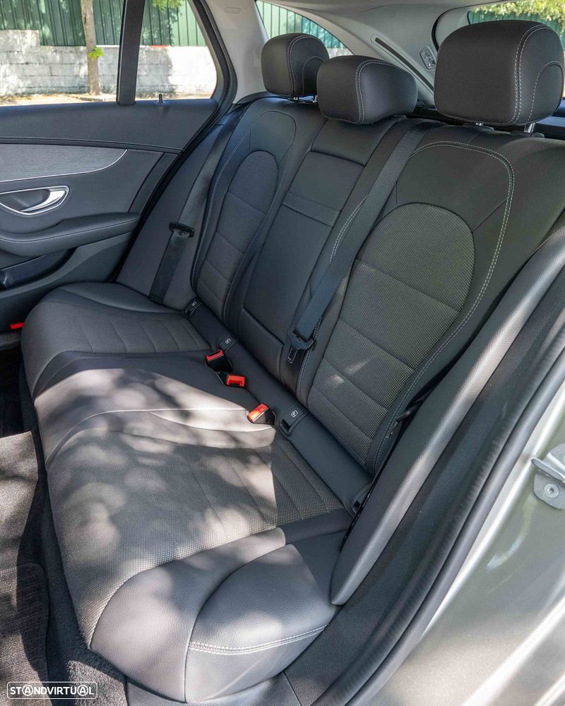Mercedes-Benz C 300 de Edition - 16