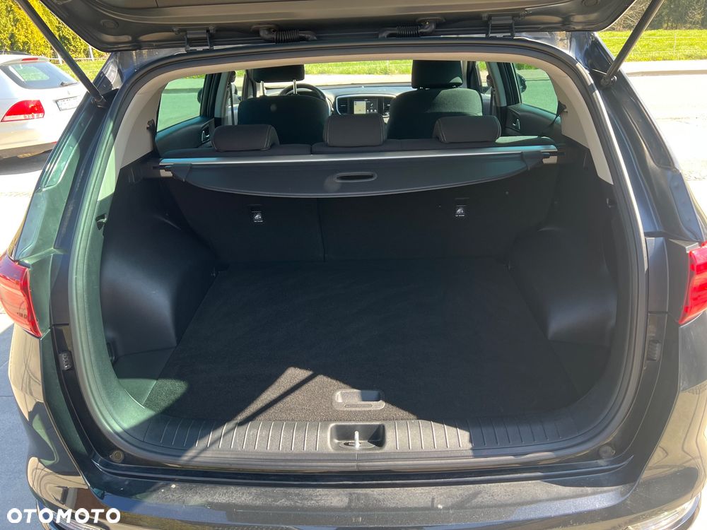 Kia Sportage 1.6 GDI 2WD Black Edition - 31