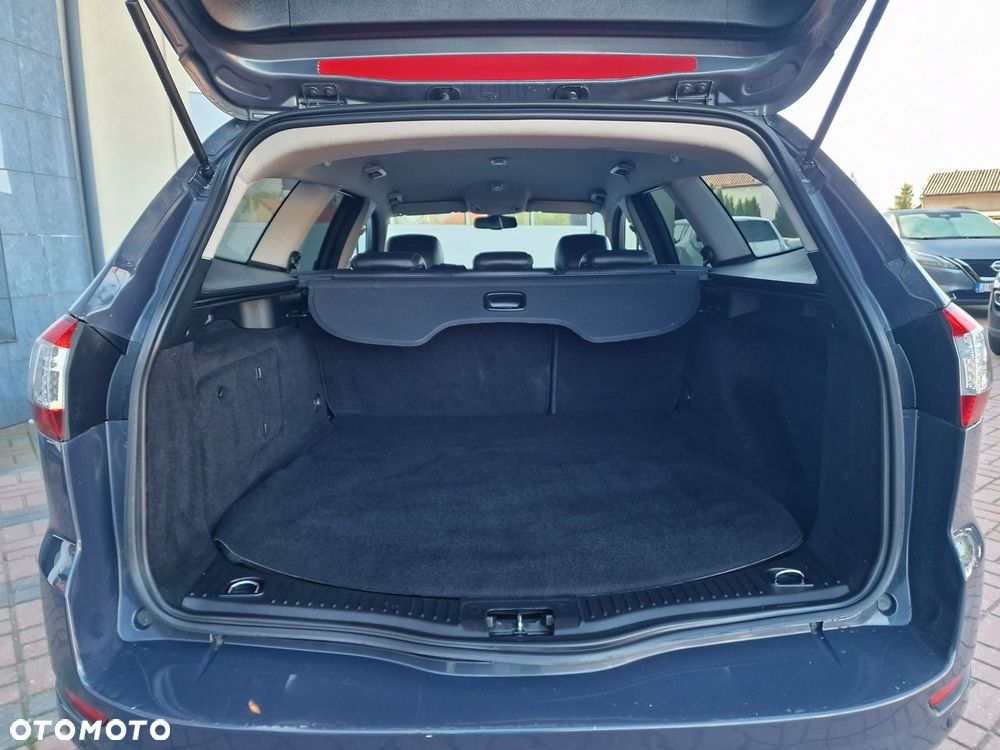 Ford Mondeo - 20
