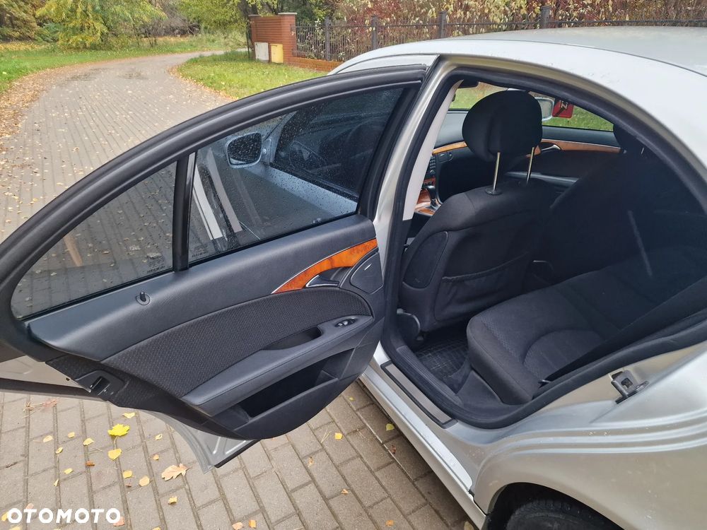 Mercedes-Benz Klasa E 220 CDI Automatik Elegance - 14