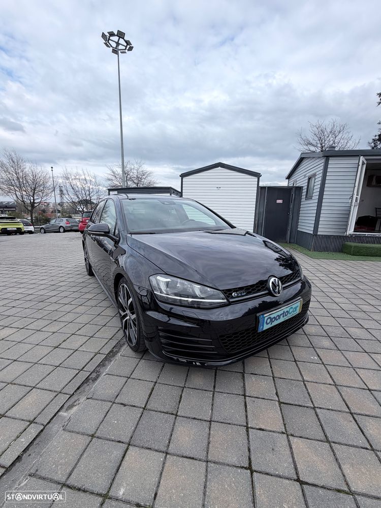 VW Golf 2.0 TDi GTD Pack DSG - 8