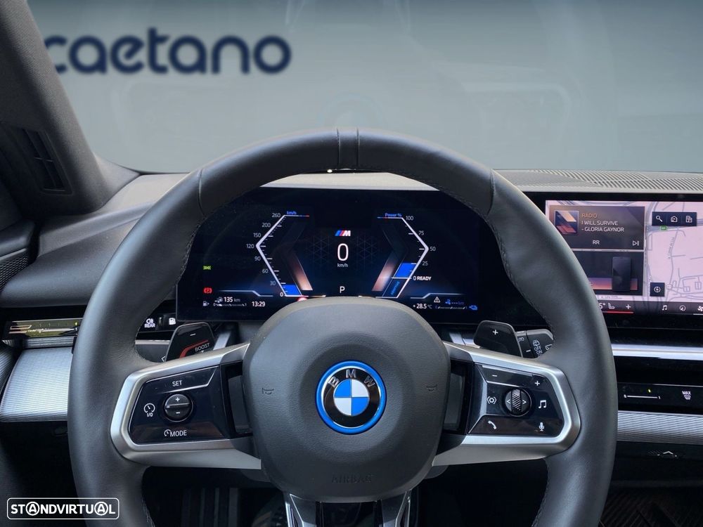 BMW 530 e Pack Desportivo M — fotografia 7