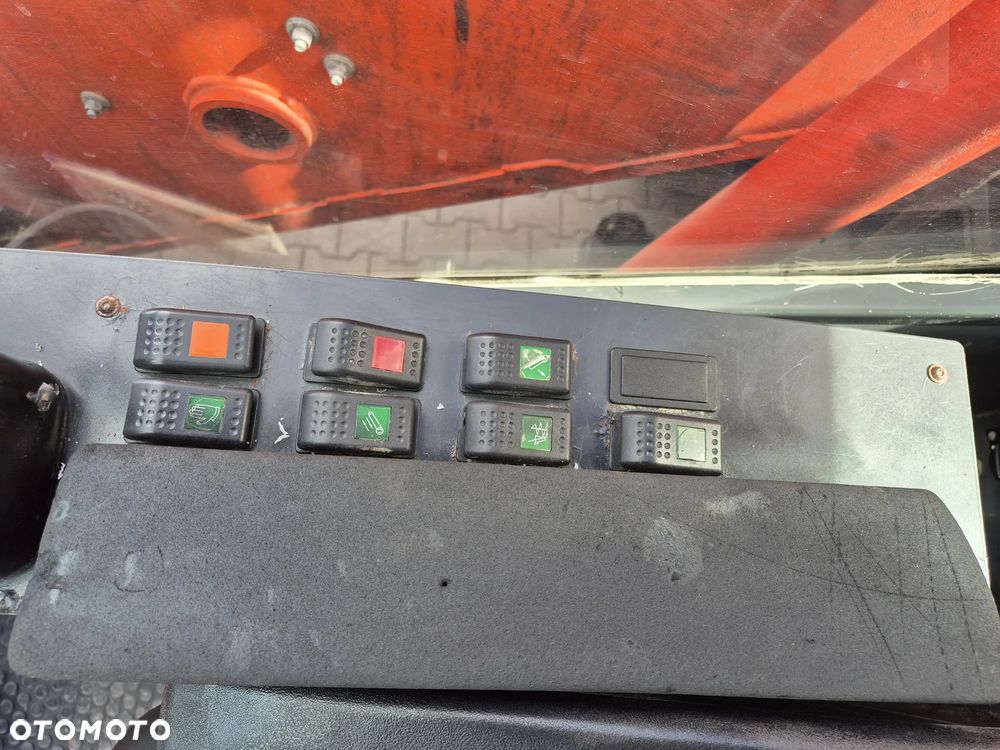 Kuhn SPW 22 Intense / 1WŁ. / NOWY SERWIS / 2 ŚLIMAKI / 22M3  / SUPER STAN / PASZOWÓZ SAMO JEZDNY - 38