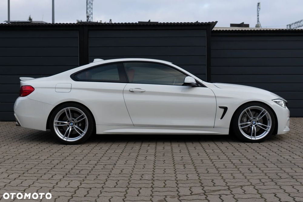 BMW Seria 4 435i M Sport - 8