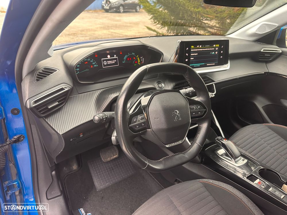Peugeot e-208 Allure - 20