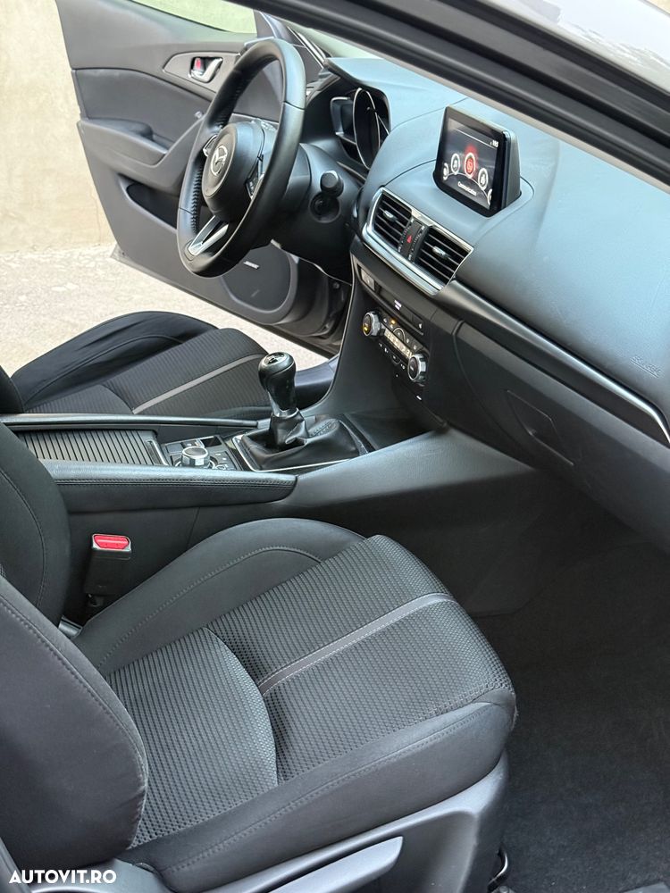 Mazda 3 G120 Revolution - 20