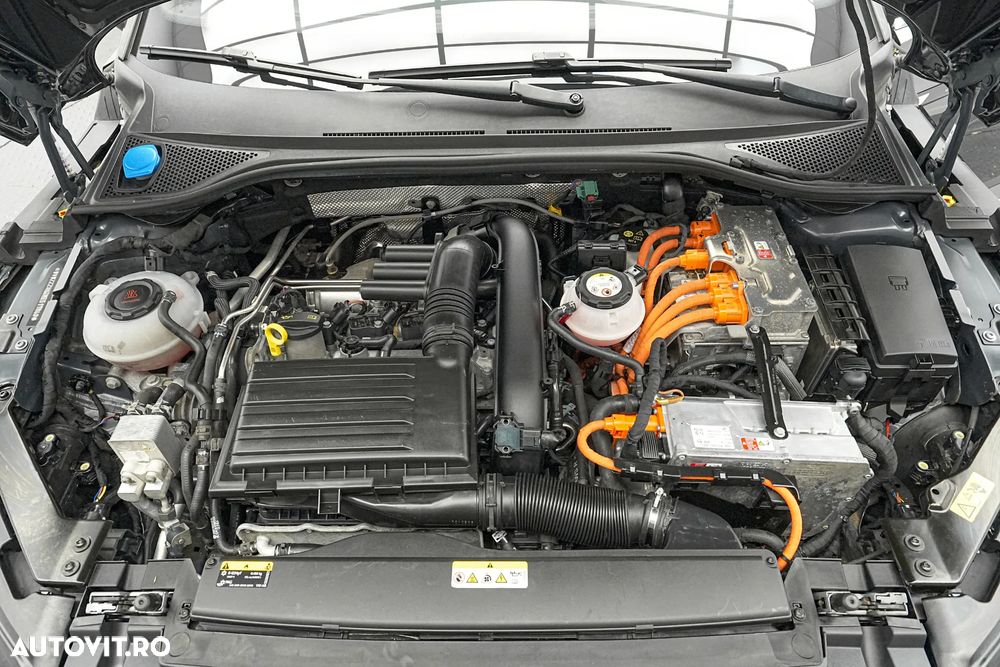 Volkswagen ARTEON 1.4 eHybrid OPF DSG R-Line - 35