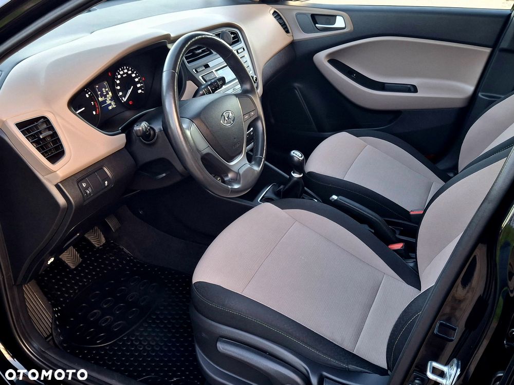 Hyundai i20 1.2 BlueDrive Fresh - 11