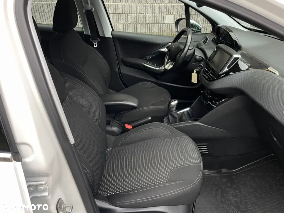 Peugeot 208 Blue-HDi 100 Stop&Start Allure - 7