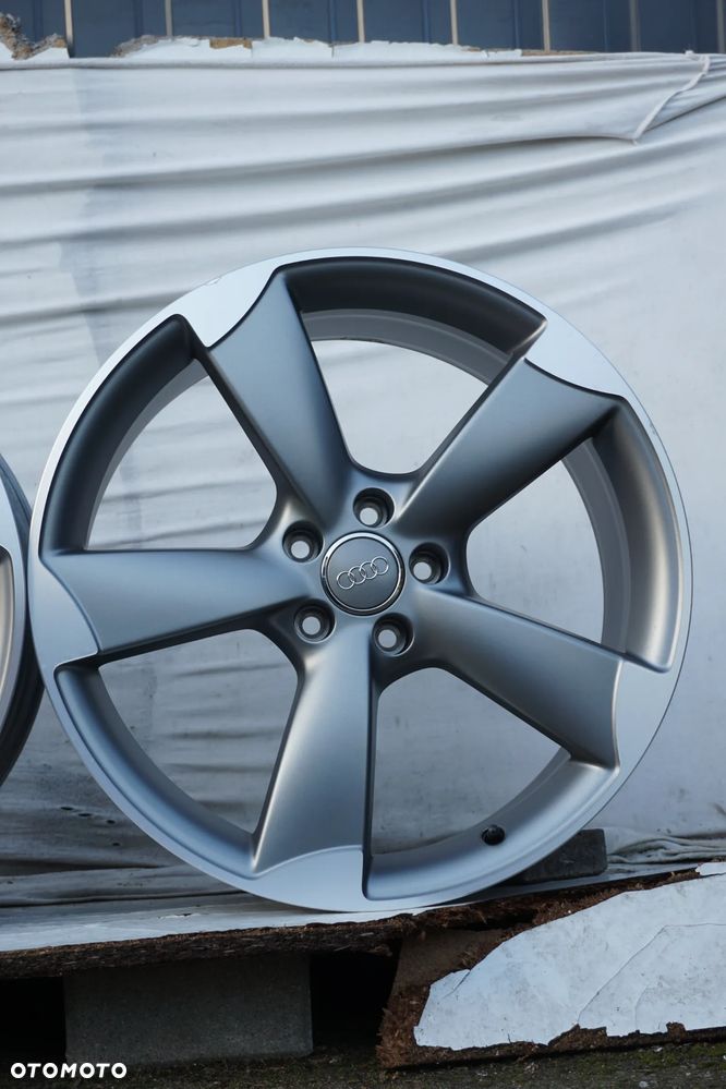 Audi 5x112 20 8,5J et45 4G0601025 - 8