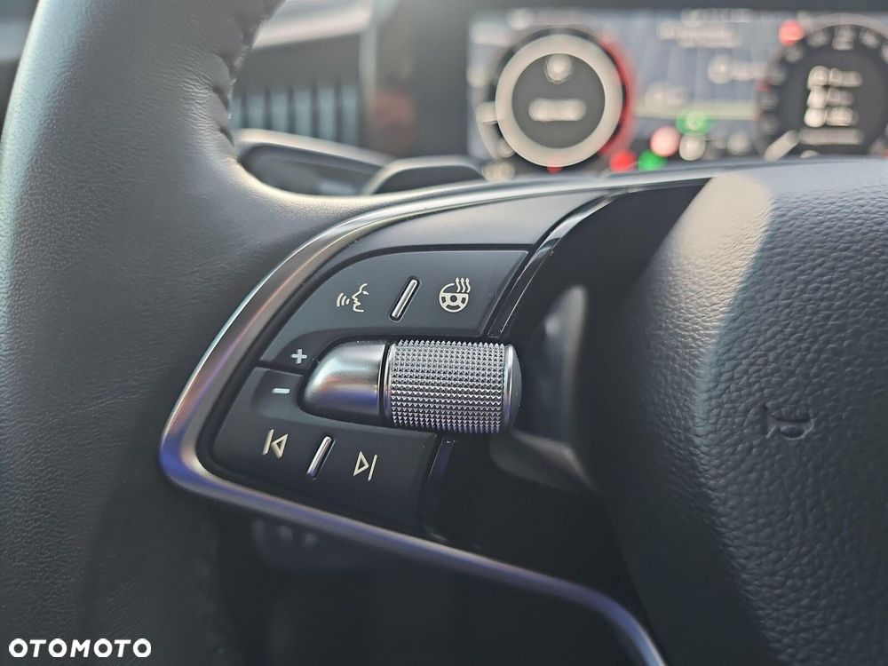 Skoda Superb 2.0 TDI SCR 4x4 L&K DSG - 15