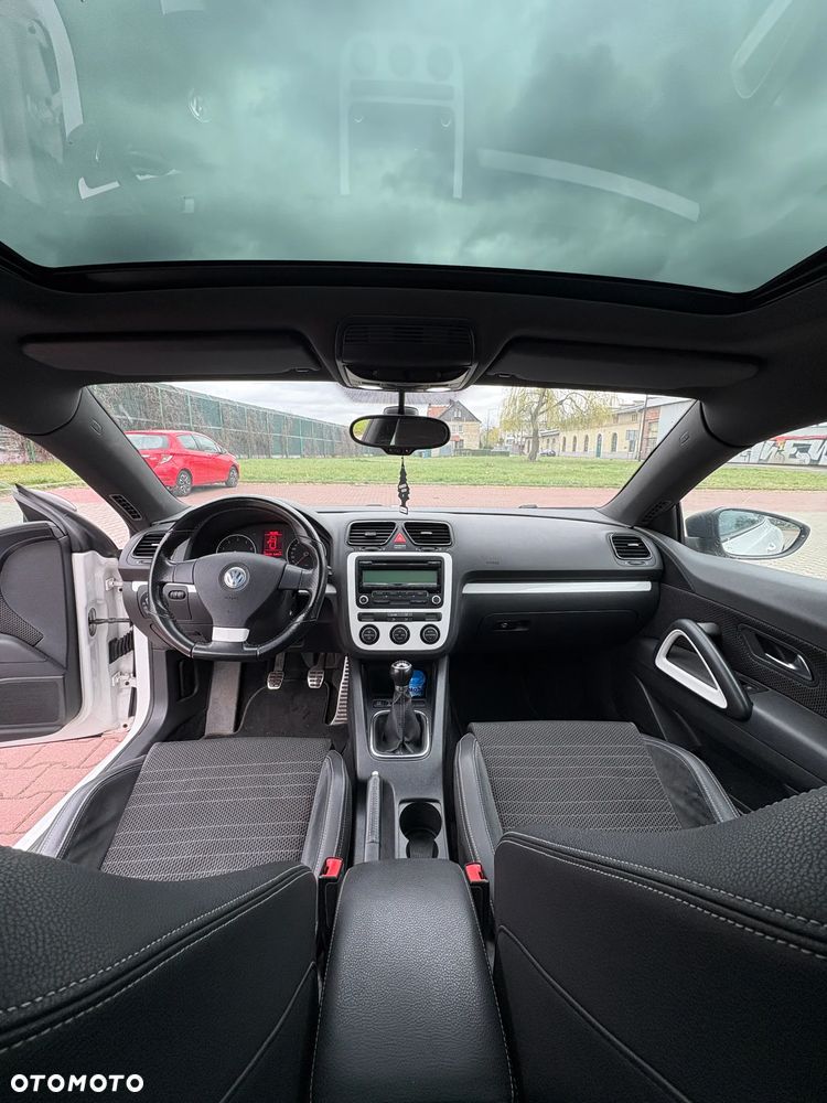 Volkswagen Scirocco - 10