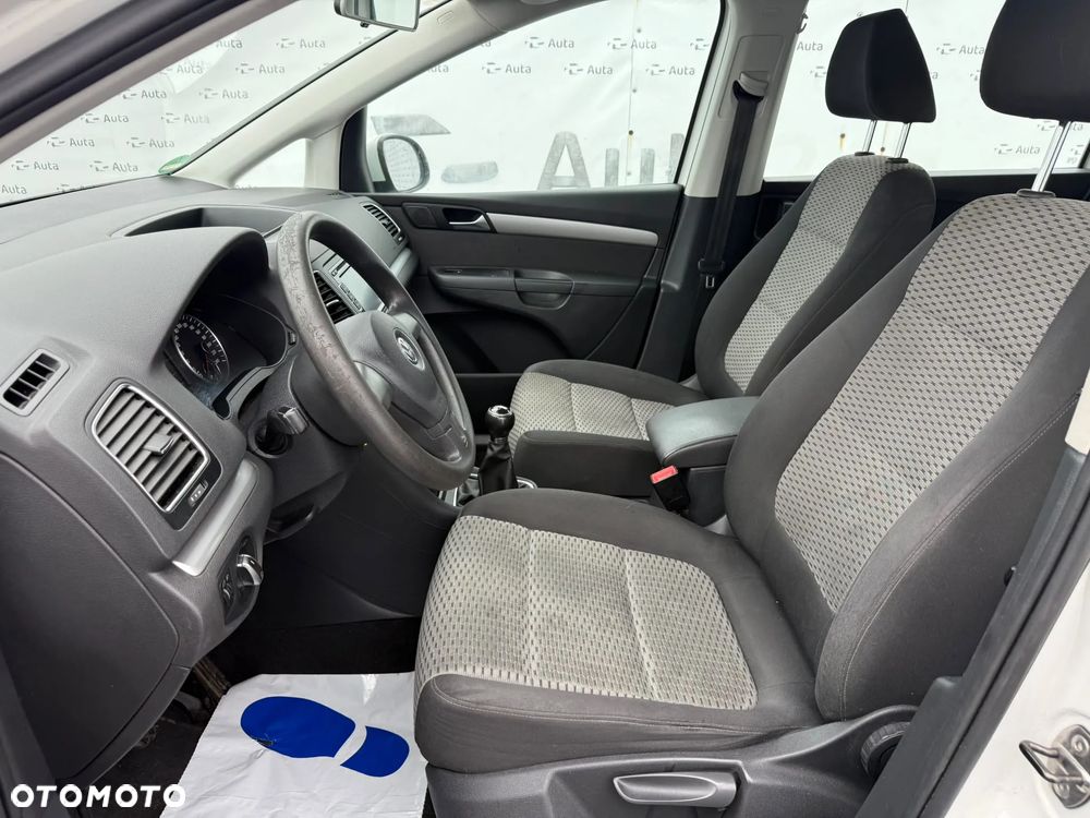 Volkswagen Sharan - 13