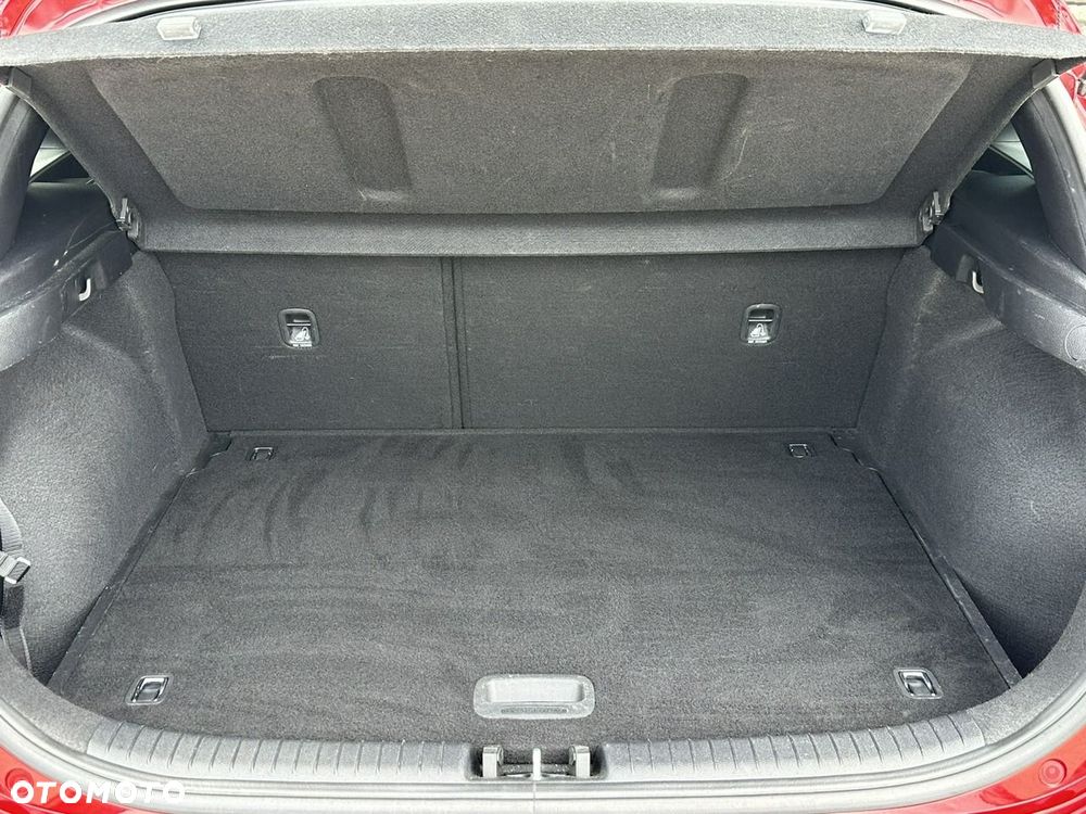 Kia Ceed 1.5 T-GDI M DCT - 10