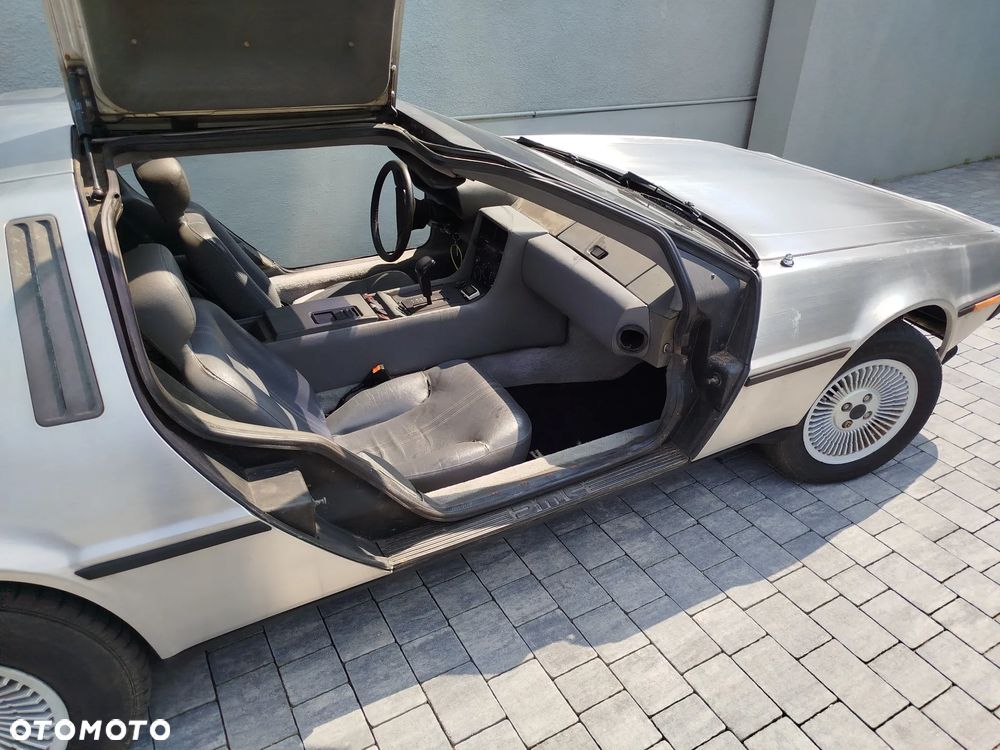 DeLorean DMC-12 - 3