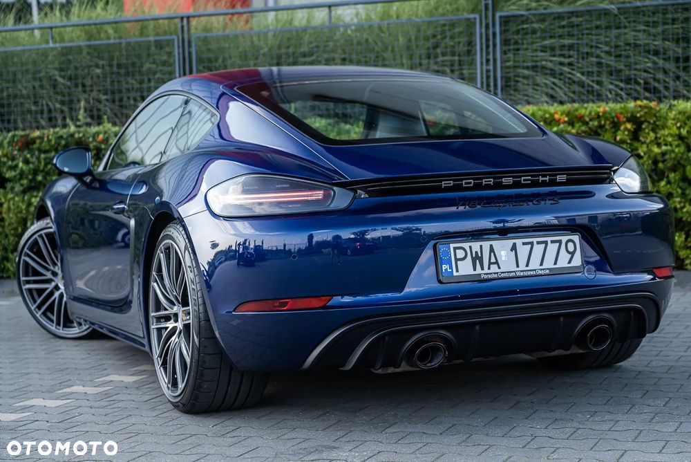Porsche 718 Cayman - 3
