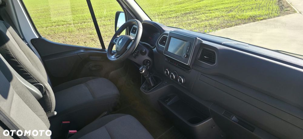 Renault Master - 25