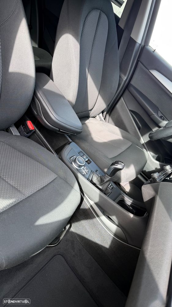 BMW X1 16 d sDrive - 8