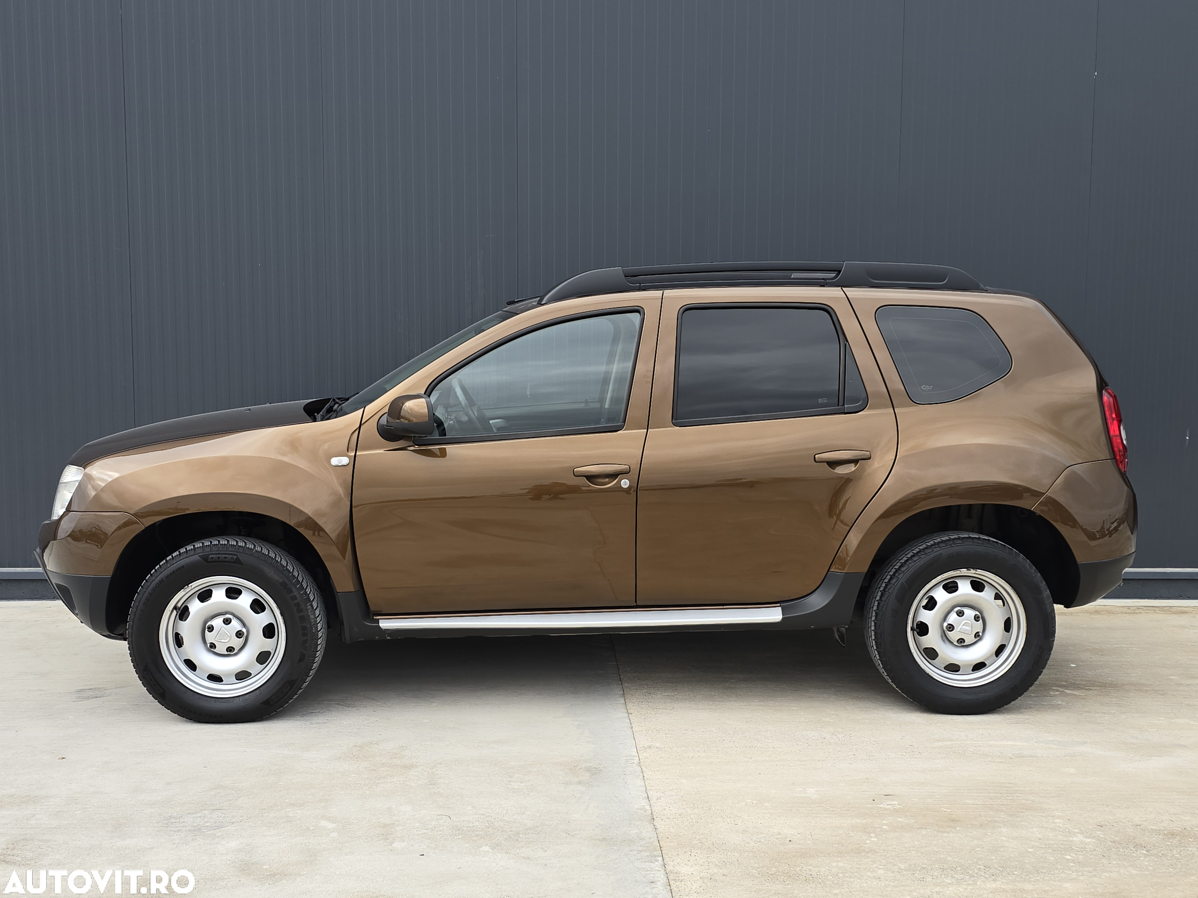 Dacia Duster 1.5 dCi 4x2 Ambiance - 9