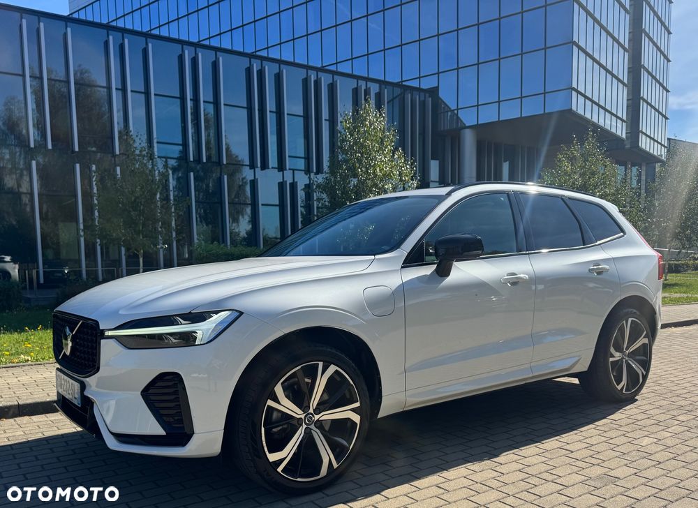 Volvo XC 60 T6 AWD Recharge Geartronic RDesign Expression - 9