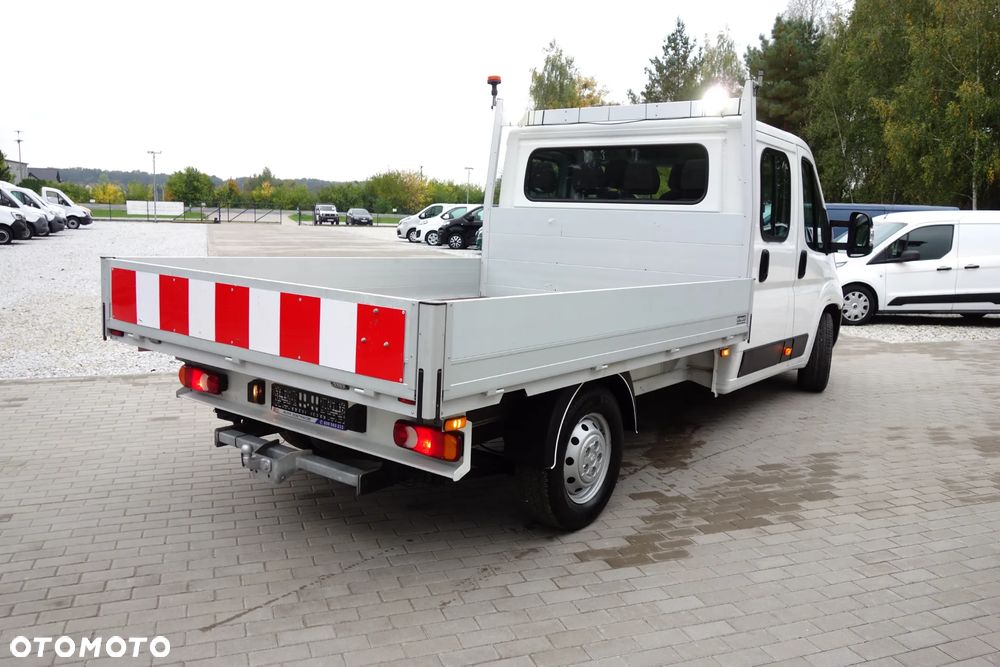 Peugeot Boxer 2.2 Bluehdi  165 KM Doka 7 Osobowa Klima Webasto - 3