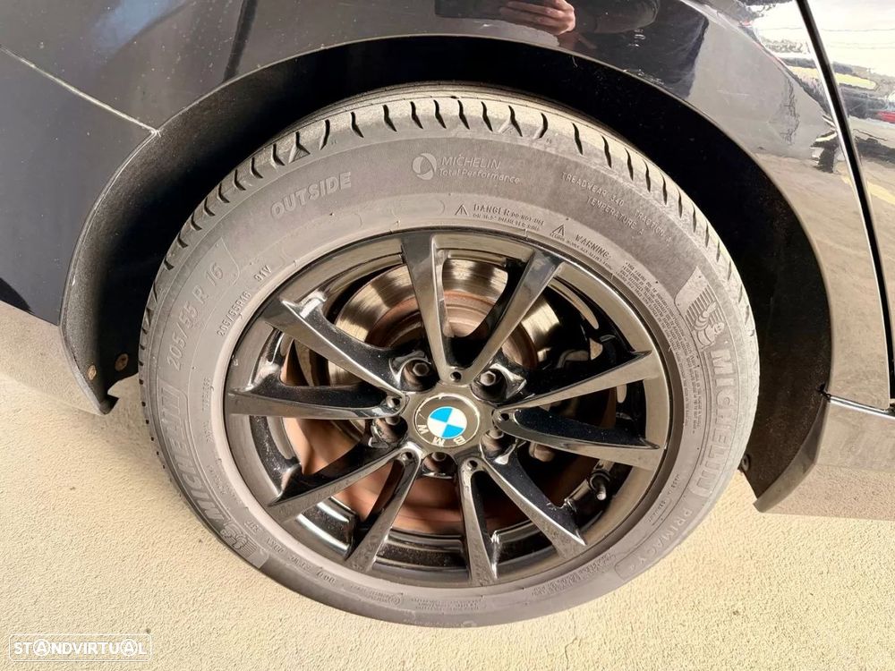 BMW 116 d EfficientDynamics Edition - 16