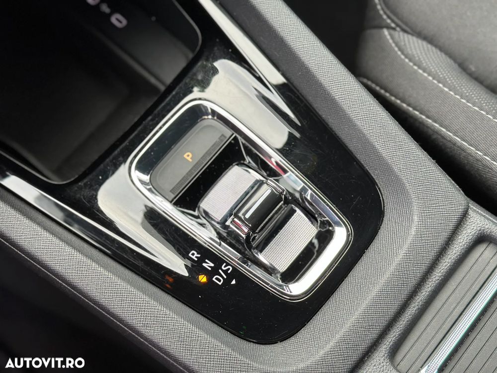 Skoda Octavia 2.0 TDI DSG Sportline - 19