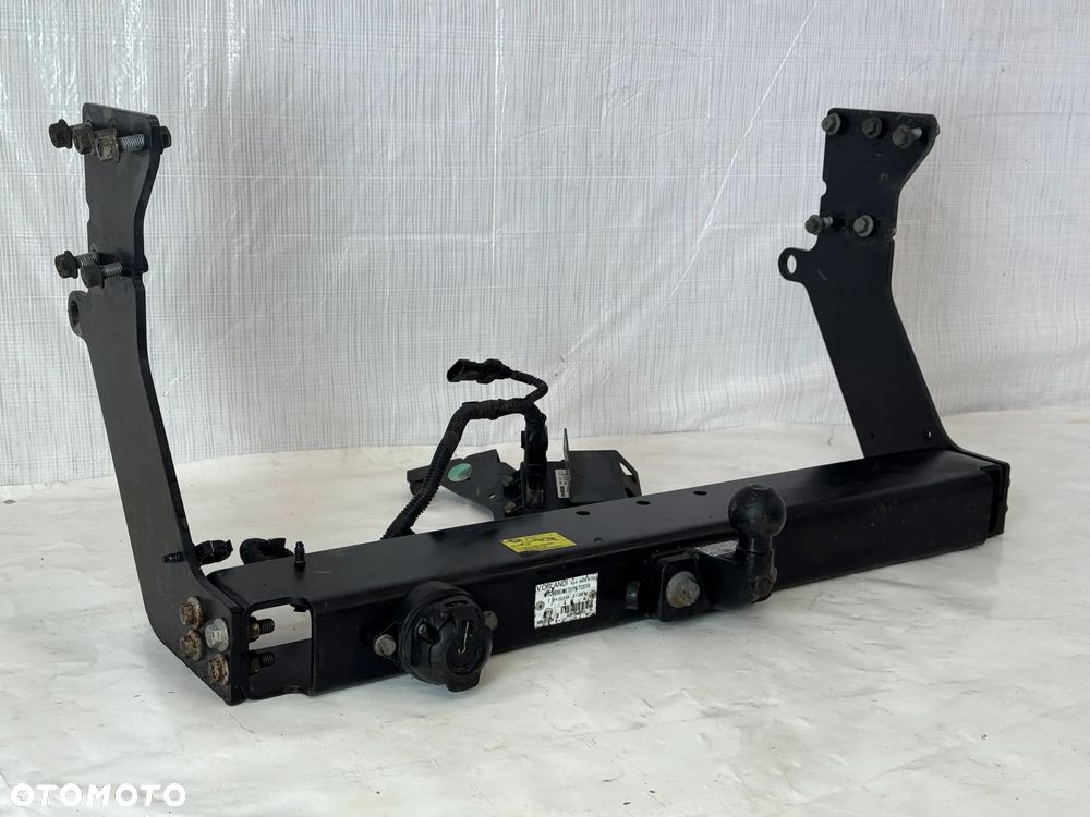 Iveco Daily 70c hak holowniczy mocowanie moduł wiązka kompletny - 2