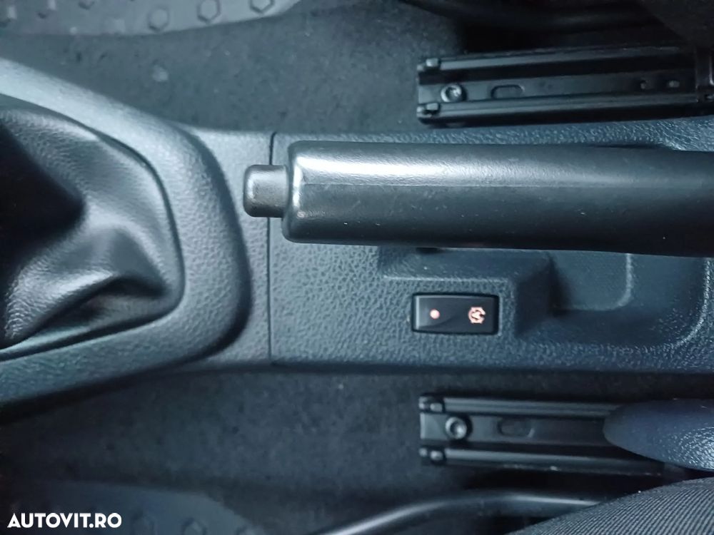 Dacia Logan MCV 0.9 TCe Prestige - 16