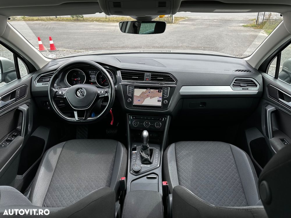 Volkswagen Tiguan 2.0 TDI 4Mot DSG Comfortline - 27