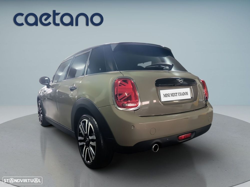 MINI 5 Portas Cooper D - 7