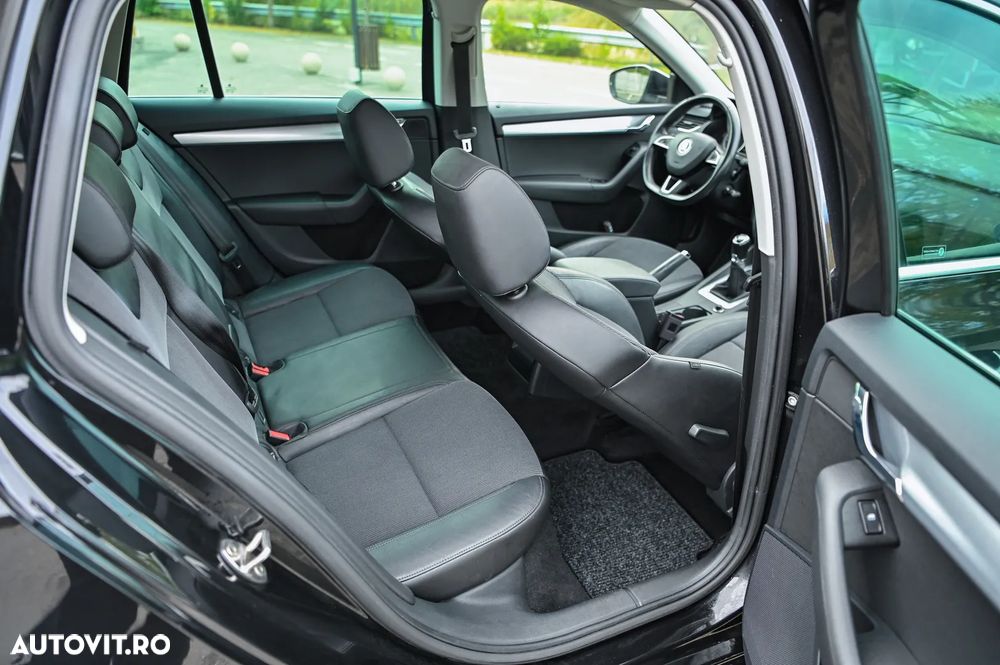 Skoda Octavia Combi 1.0 TSI Ambition - 9