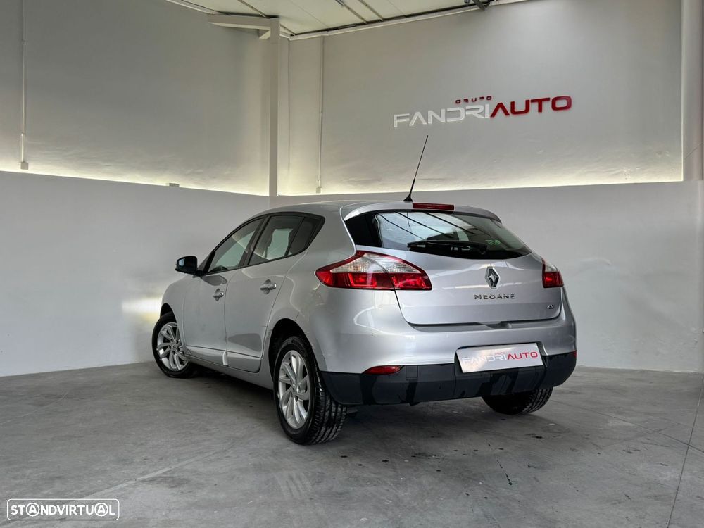 Renault Mégane 1.5 dCi Confort - 10