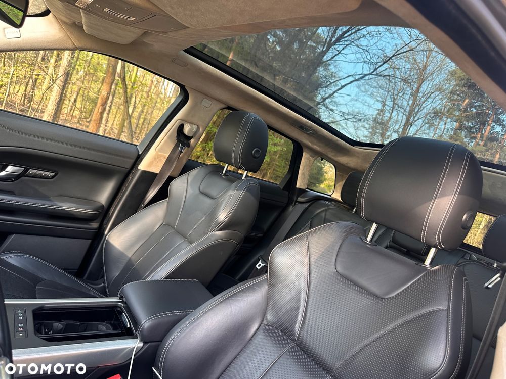 Land Rover Range Rover Evoque P250 R-Dynamic - 30