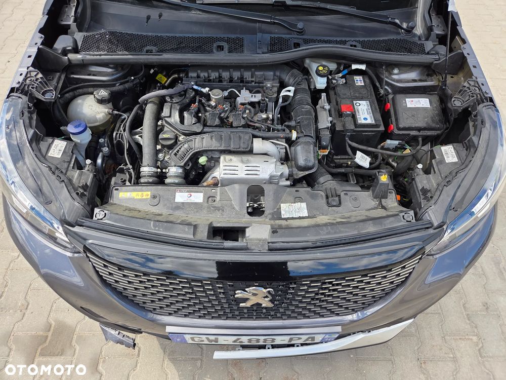 Peugeot 2008 PureTech 130 EAT8 Allure - 15