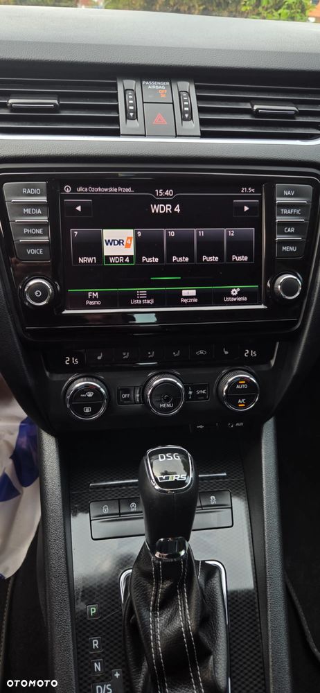 Skoda Octavia 2.0 TDI DSG RS - 30