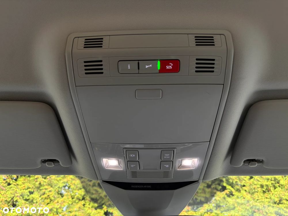 Volkswagen Passat 2.0 TDI EVO Business DSG - 24