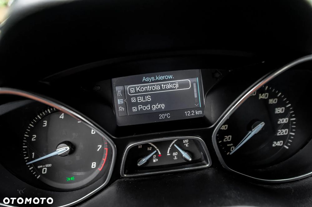 Ford C-MAX 1.6 EcoBoost Titanium - 28