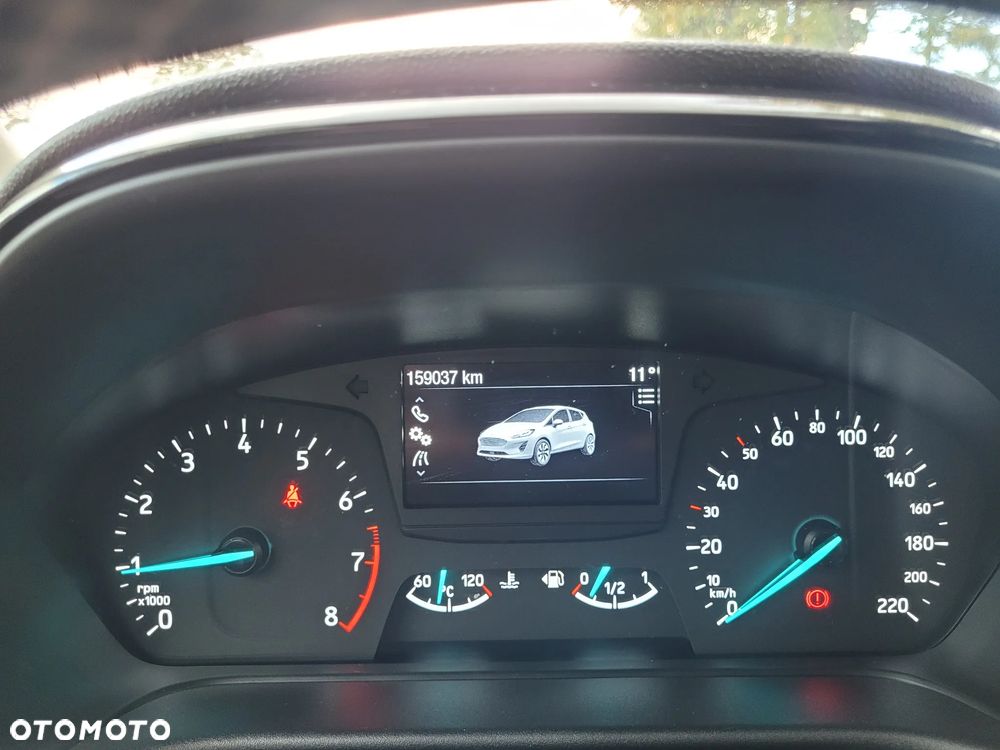 Ford Fiesta 1.1 S&S TITANIUM - 26