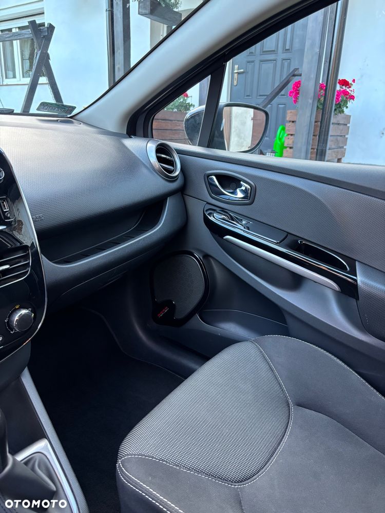 Renault Clio 1.2 16V Dynamique - 20