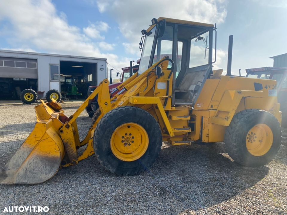 JCB 410E - 3