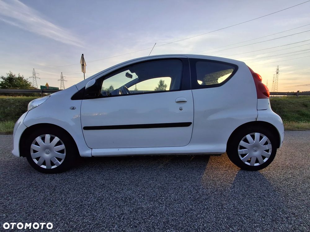 Peugeot 107 1.0 Happy - 8