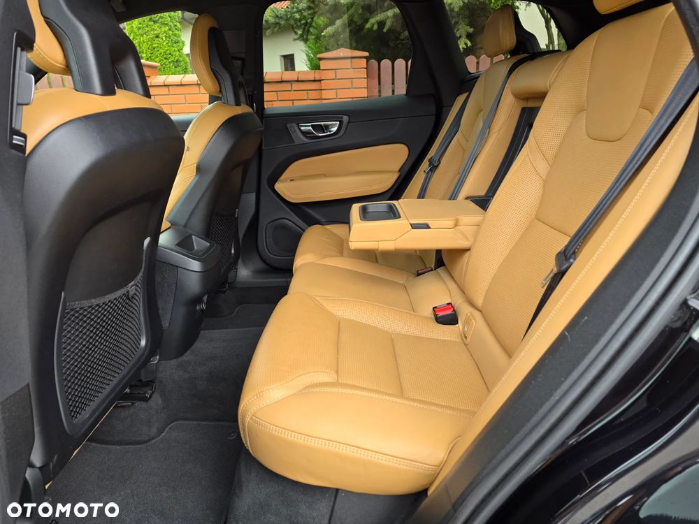 Volvo XC 60 D4 SCR AWD Inscription - 16