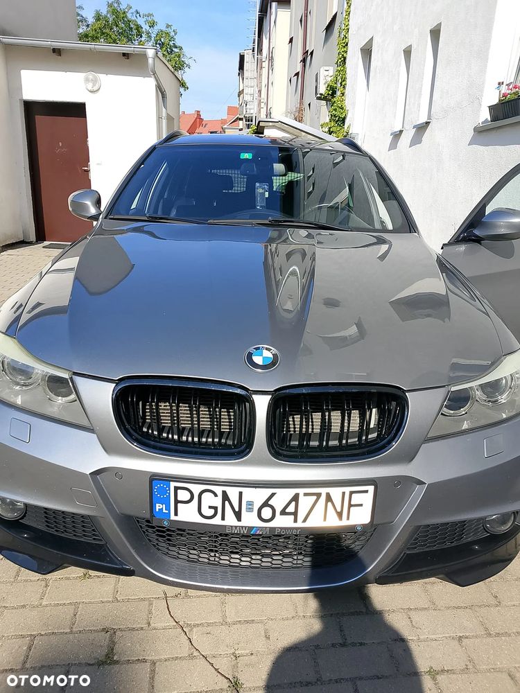 BMW Seria 3 325i xDrive - 8