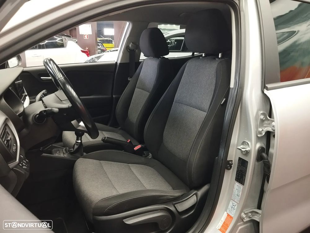 Kia Stonic 1.2 Dynamic - 14