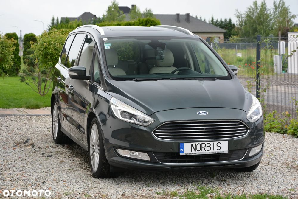 Ford Galaxy - 9
