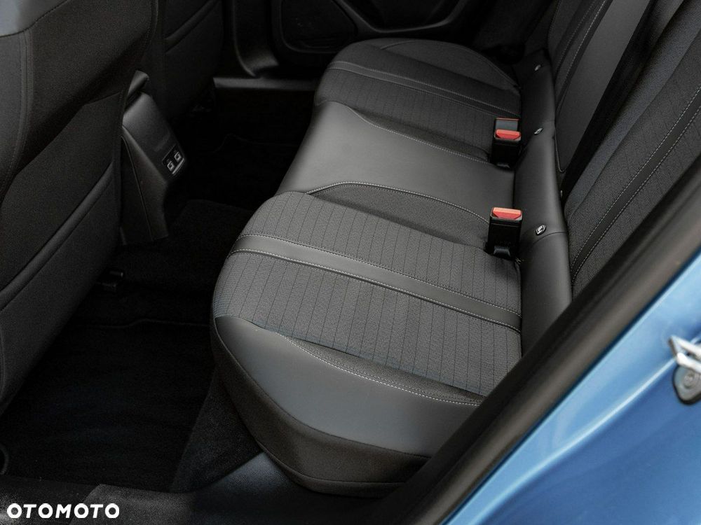 Peugeot 2008 1.2 PureTech Allure Pack S&S EAT8 - 30